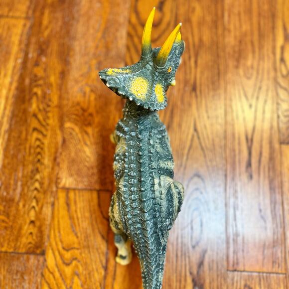 Dinosaurs Two NKOK 2020 Raptor and Triceratops Large Posed Prehistoric Toys Dino - Picture 5 of 16